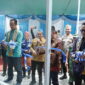 Manager PLN Nusantara Power UP Sebalang Amrul Hakim meresmikan Sanggar Tapis Rakata 