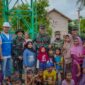 Manager PLN NP UP Sebalang bersama Pangdam dan warga pada kegiatan TMMD ke-117 Kodim 0421/Lampung Selatan dalam rangka bantuan CSR sumur bor