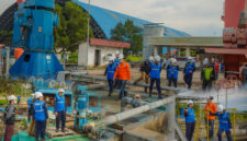 Peninjauan fasilitas di area operasional pembangkit serta observasi langsung terhadap sistem pemanfaatan air laut oleh tim PSDKP Pangkalan Jakarta