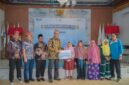 Derma Nusantara 2026 PLN Nusantara Power UP Sebalang menyalurkan santunan kepada 104 ibu-ibu lansia prasejahtera yang berasal dari enam dusun di wilayah Ring-1.